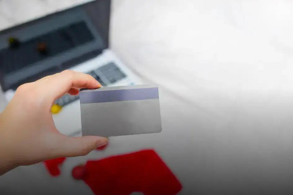 Como pedir um cartão de crédito para negativado de forma segura